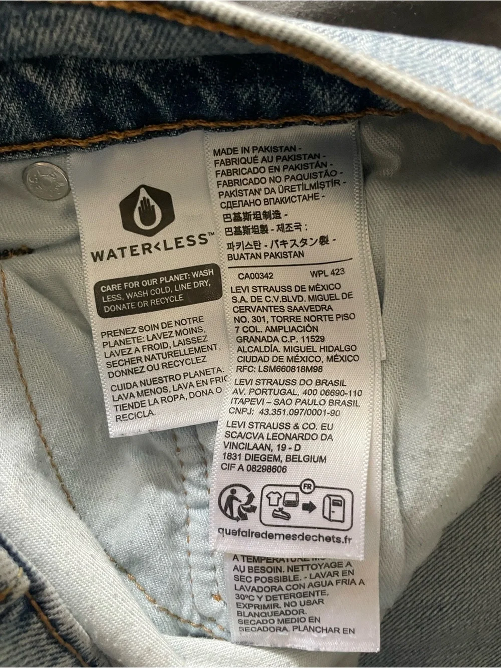 Levi’s 511 Slim Fit Jeans